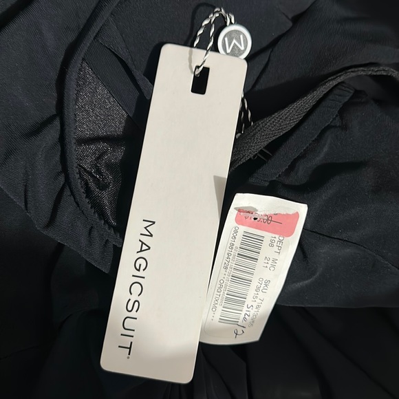 NWT MAGICSUIT THERESA PLUNGE ONE-PIECE ROMPER - Picture 16 of 16